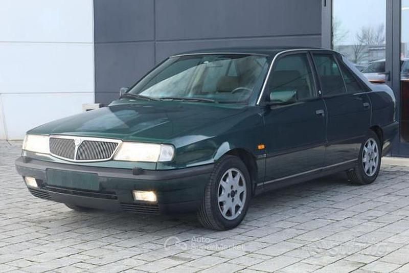 Usata Lancia Dedra 90 CV (66 kW) 1997 Verde Berlina