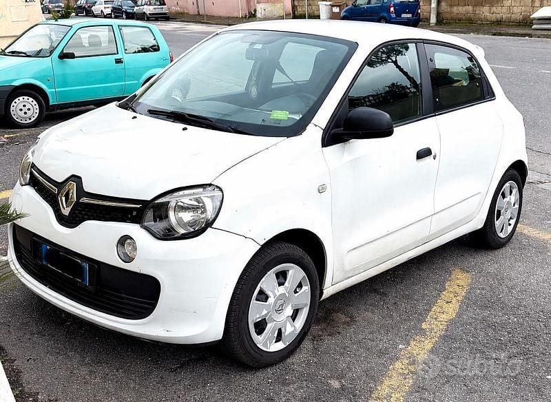 Usata Renault Twingo 70 CV (51 kW) 2017 Utilitaria