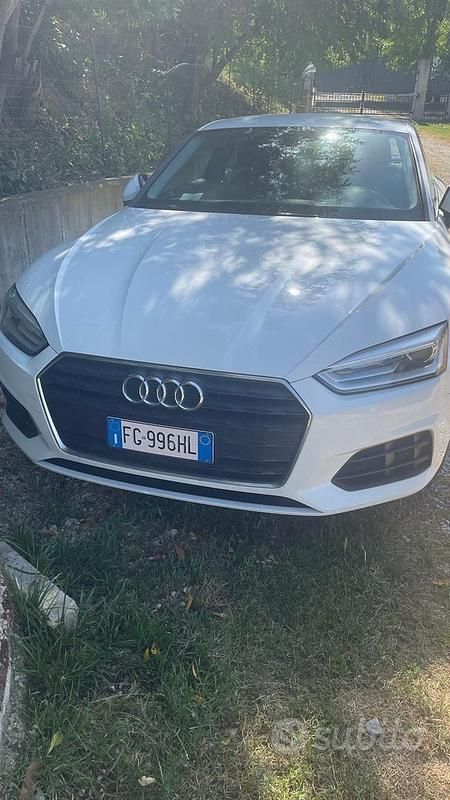 Bianco Usata 2017 Audi A5 Coupé | 15.700 € (Ottimo prezzo) - Immagine 1/4
