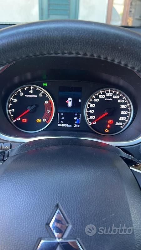 Usata Mitsubishi Eclipse Cross 163 CV (119 kW) 2020 Bianco SUV