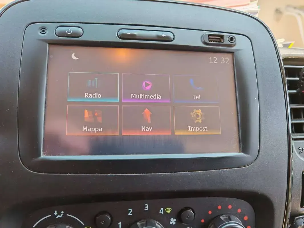 Usata Opel Vivaro 121 CV (88 kW) 2018 Bianco Monovolume
