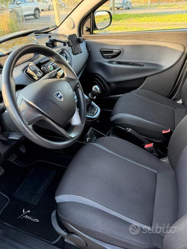 Usata Lancia Ypsilon 2018 Utilitaria