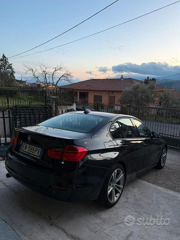 Usata BMW 320 M Sport 2012 Nero Berlina