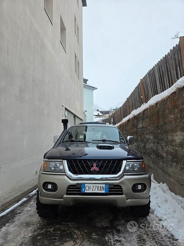 Usata 2003 Mitsubishi Pajero Sport SUV | 9900 € (Buon prezzo) - Immagine 1/4