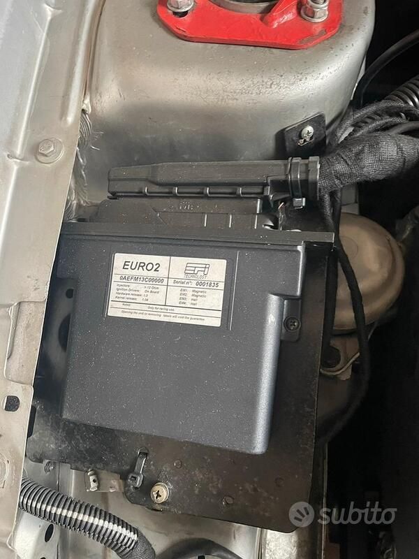 Usata Citroën Saxo 151 CV (111 kW) 2000 Grigio Utilitaria