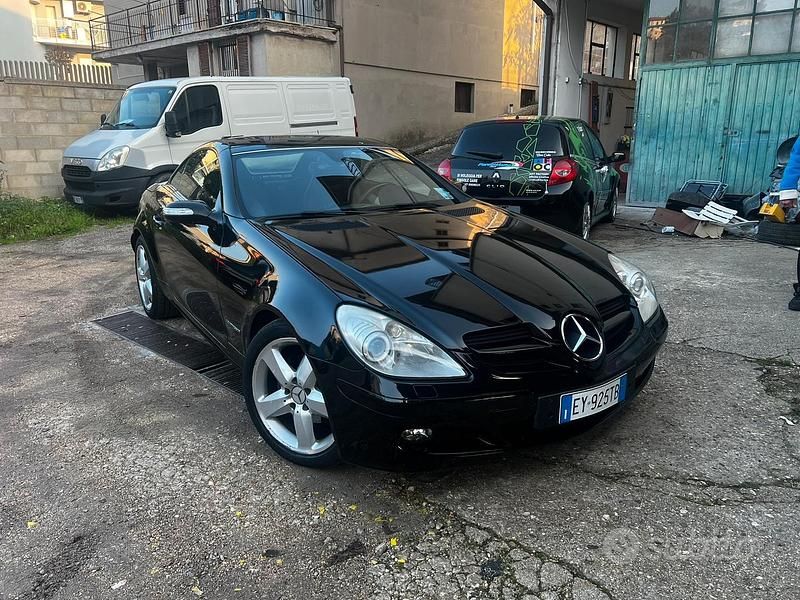 Usata Mercedes SLK200 163 CV (119 kW) 2004 Cabrio