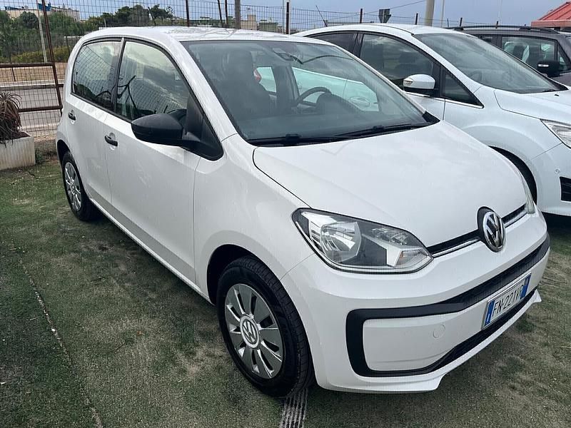 Usata VW up! 68 CV (50 kW) 2018 Bianco Utilitaria