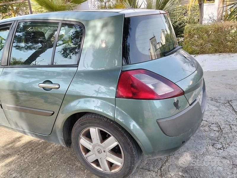 Usata Renault Mégane II 2003 Verde Utilitaria