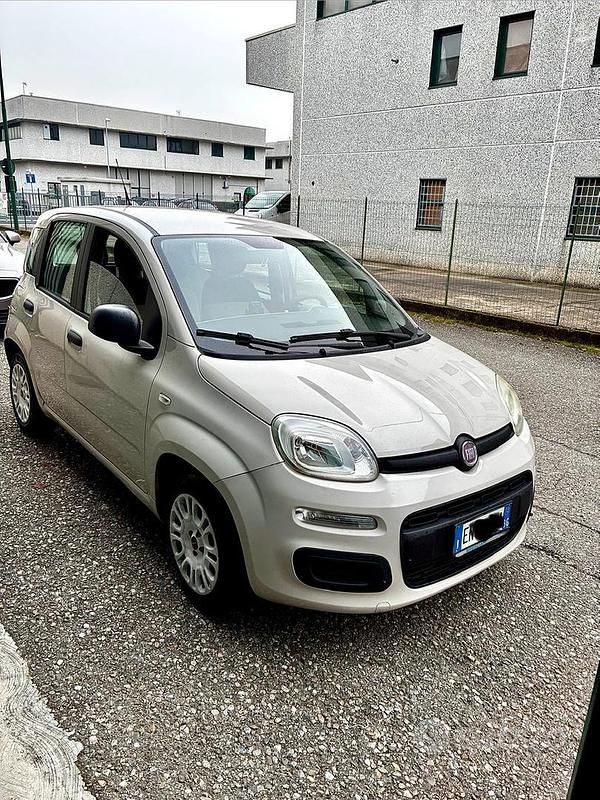 Usata Fiat Panda Pop 69 CV (50 kW) 2012 Bianco Berlina