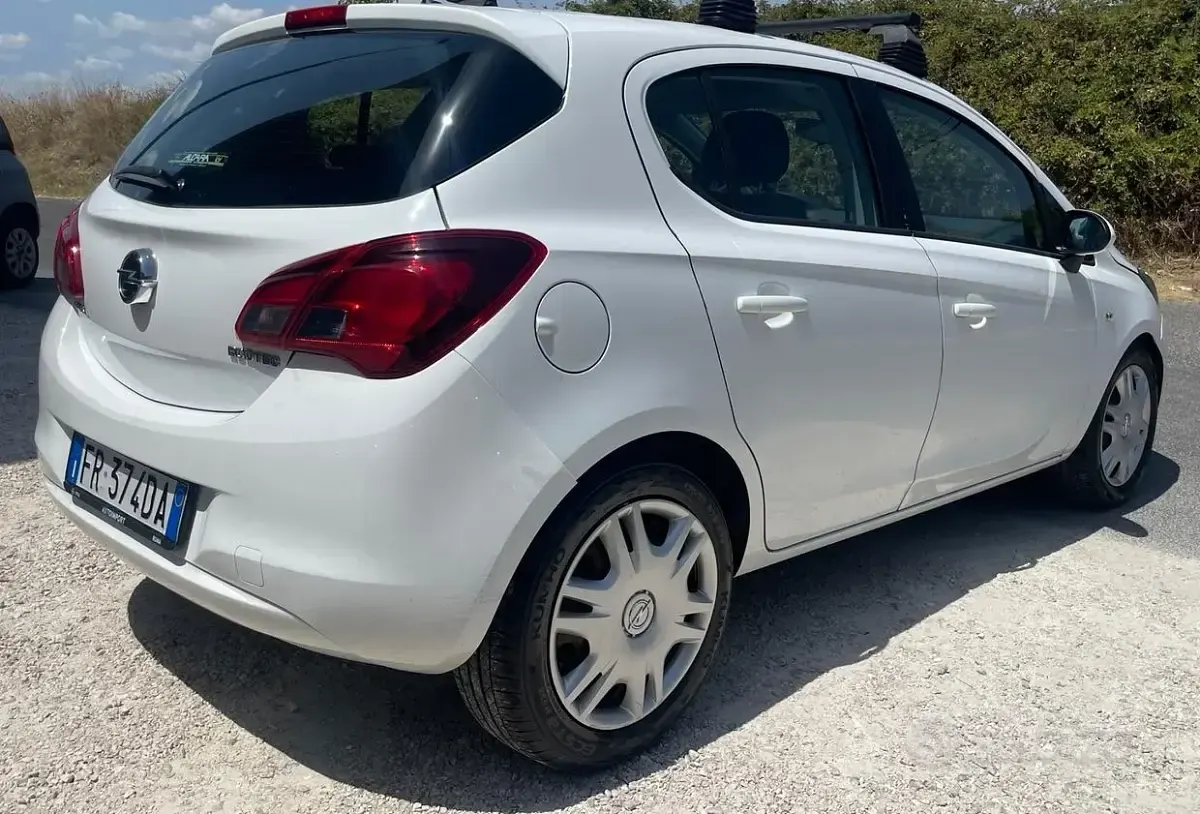Usata Opel Corsa 90 CV (66 kW) 2018 Bianco Utilitaria