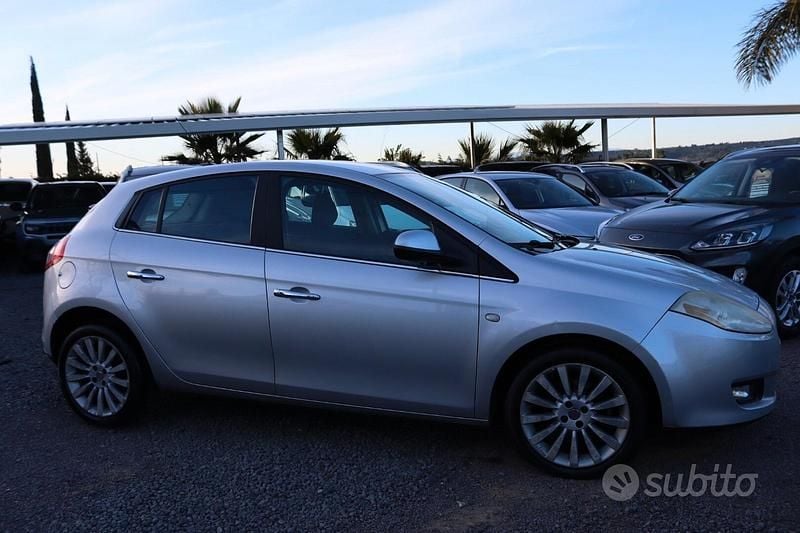 Usata Fiat Bravo Emotion 164 CV (120 kW) 2009 Grigio Utilitaria