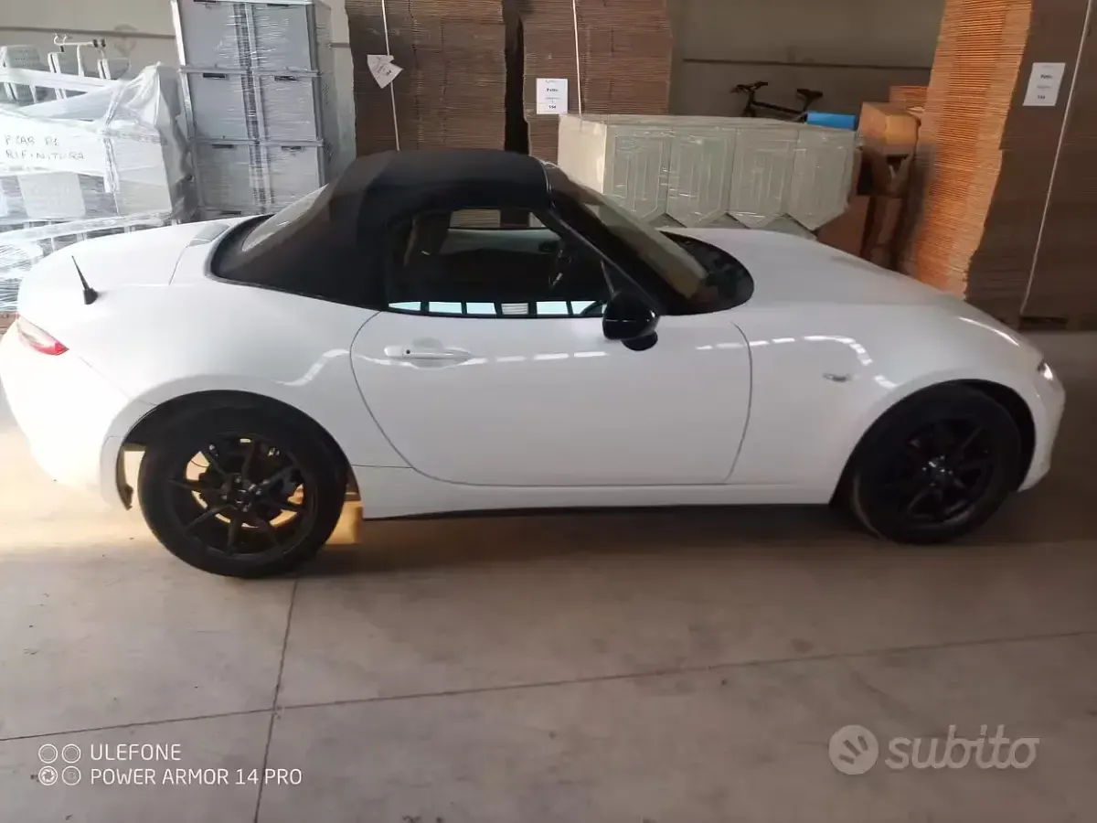 Usata Mazda MX5 131 CV (96 kW) 2017 Bianco Cabrio