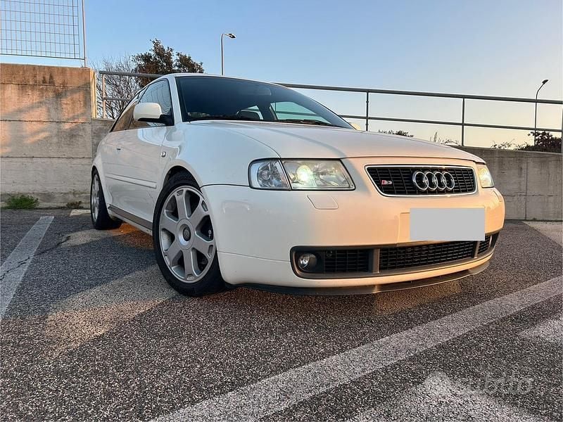 Usata Audi S3 210 CV (154 kW) 1999 Bianco Utilitaria