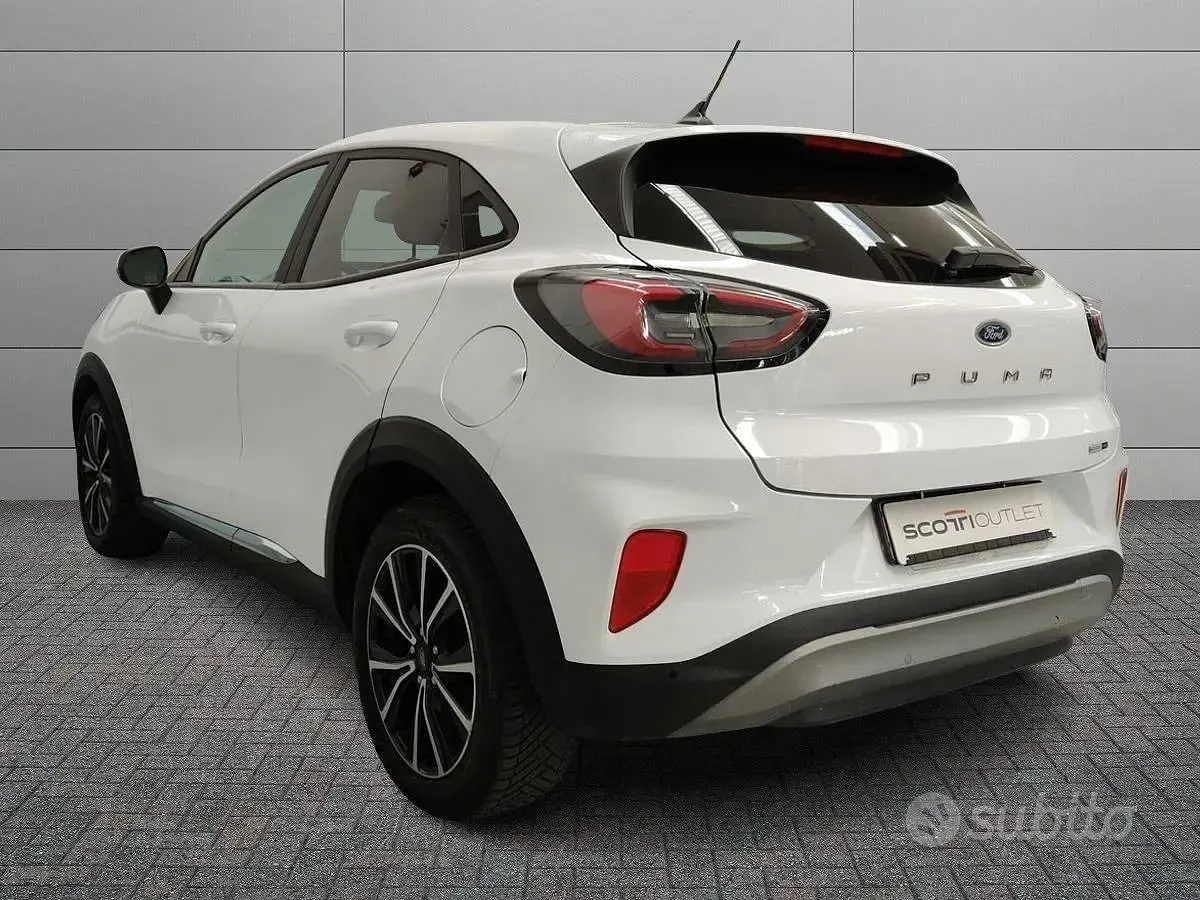 Usata Ford Puma Titanium 125 CV (91 kW) 2022 Bianco SUV