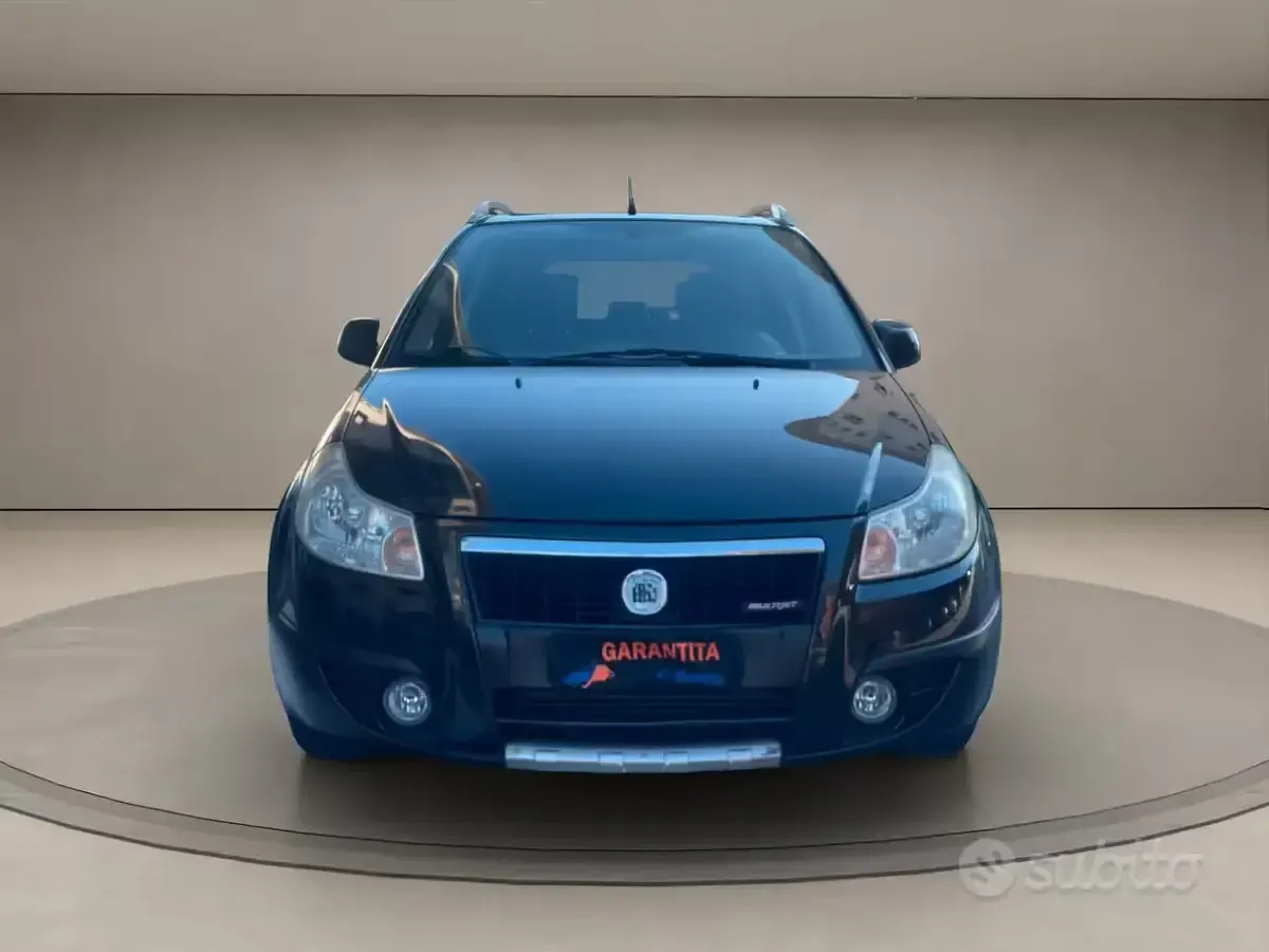 Usata Fiat Sedici Dynamic 120 CV (88 kW) 2009 Nero SUV