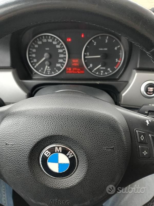 Usata BMW 320 177 CV (130 kW) 2007 Nero Station wagon