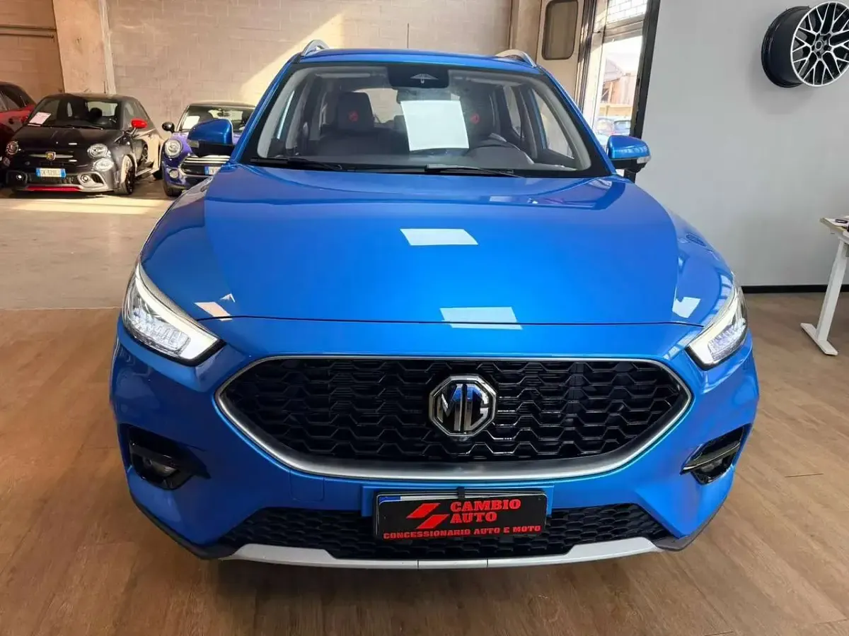 Usata MG ZS Luxury 106 CV (77 kW) 2025 Blu/azzurro SUV