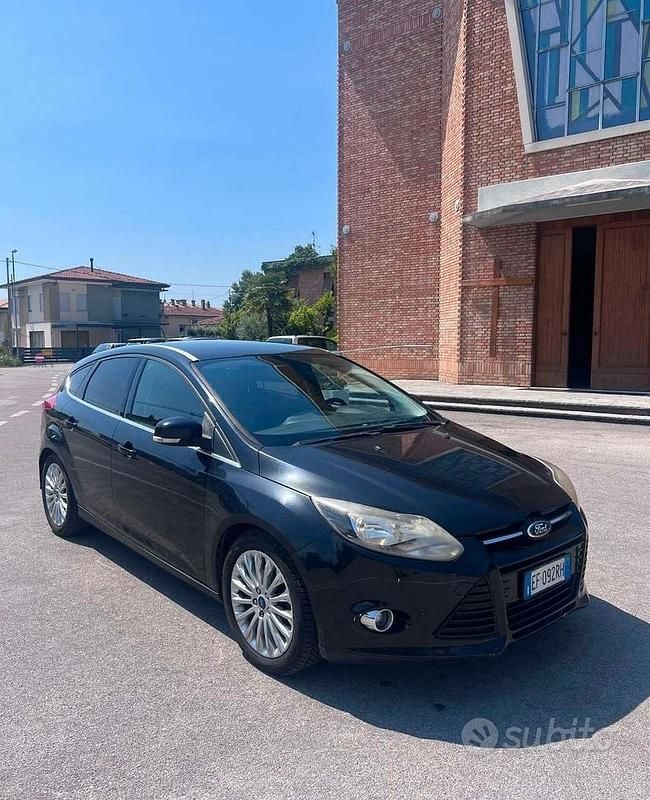 Usata Ford Focus 150 CV (110 kW) 2011 Berlina