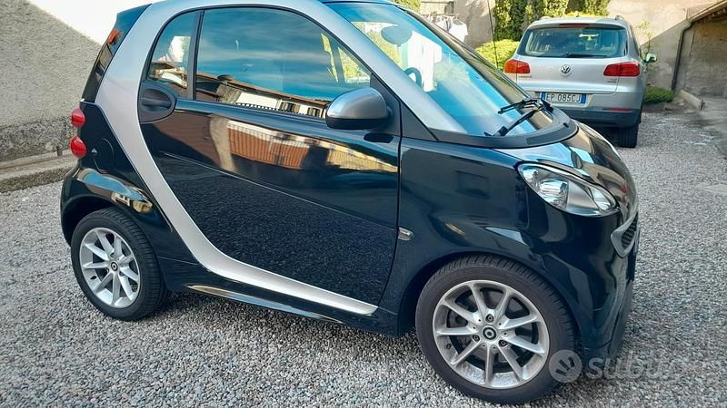 Usata Smart ForTwo Coupé 54 CV (39 kW) 2014 Nero Coupé