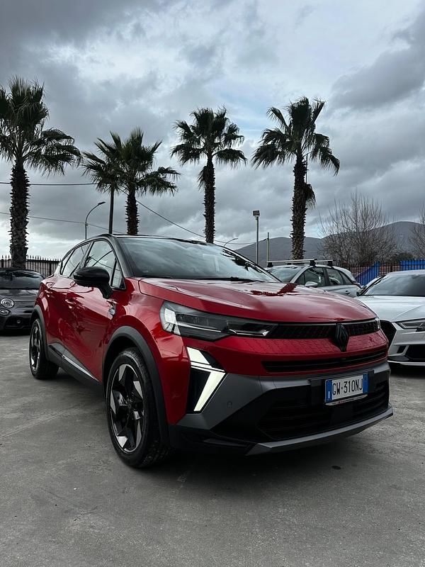 Usata Renault Captur Esprit Alpine 93 CV (68 kW) 2024 Rosso SUV
