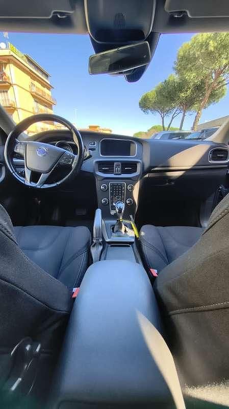 Usata Volvo V40 Business Edition 114 CV (83 kW) 2015 Berlina