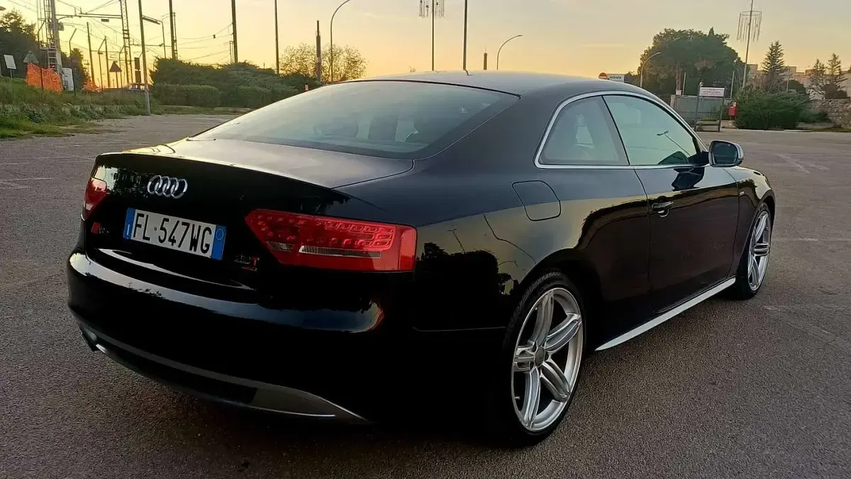 Usata Audi A5 S-Line 170 CV (125 kW) 2011 Coupé