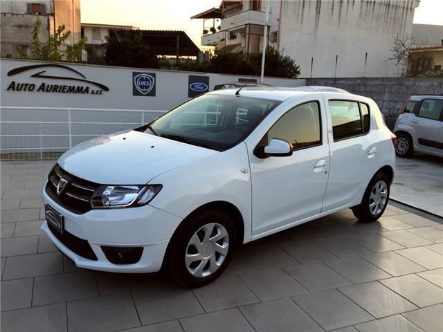 Venduto Dacia  Sandero 1200  GPL LAUREA auto usate in vendita