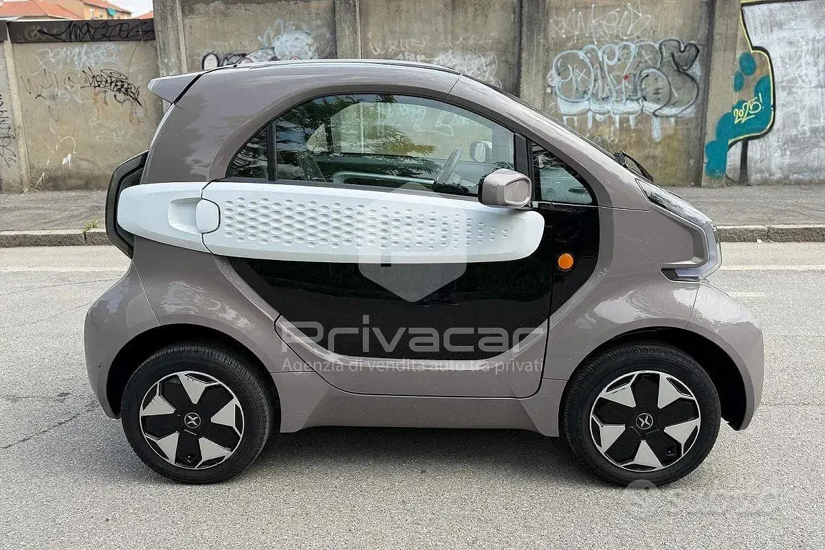 Usata XEV Yoyo 7 kW (10 CV) 2023 Marrone Utilitaria