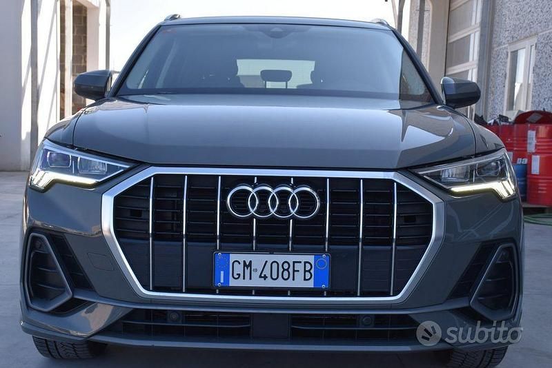Usata Audi Q3 S-Line 150 CV (110 kW) 2022 Grigio SUV