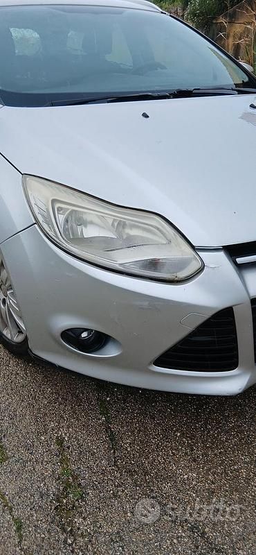 Usata Ford Focus 2011 Grigio Station wagon