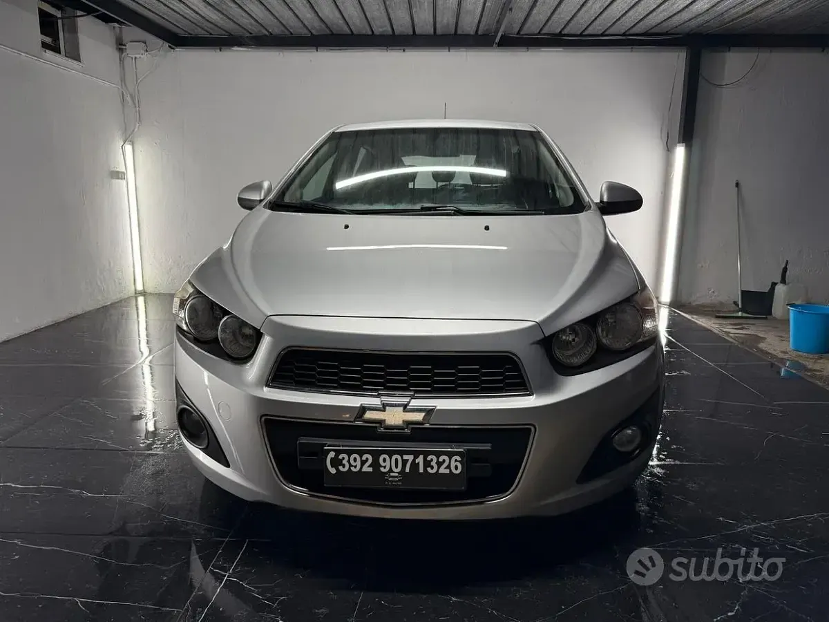 Usata Chevrolet Aveo LS 84 CV (61 kW) 2012 Grigio Berlina