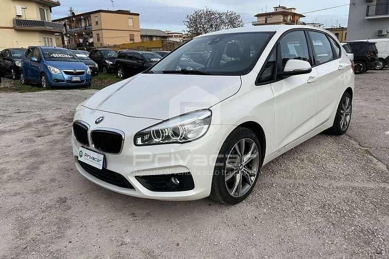 Usata BMW 216 Active Tourer Efficient Dynamics 116 CV (85 kW) 2016 Bianco Monovolume