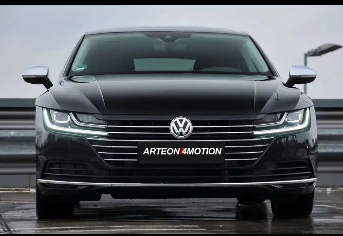 Usata VW Arteon Elegance 239 CV (175 kW) 2017 Utilitaria