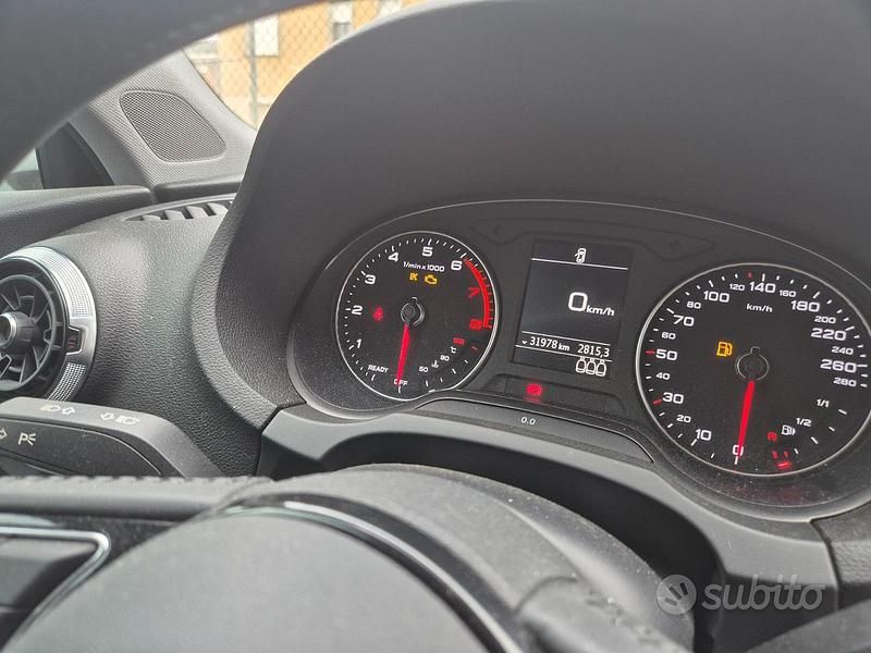 Usata Audi A3 150 CV (110 kW) 2019 Blu Berlina