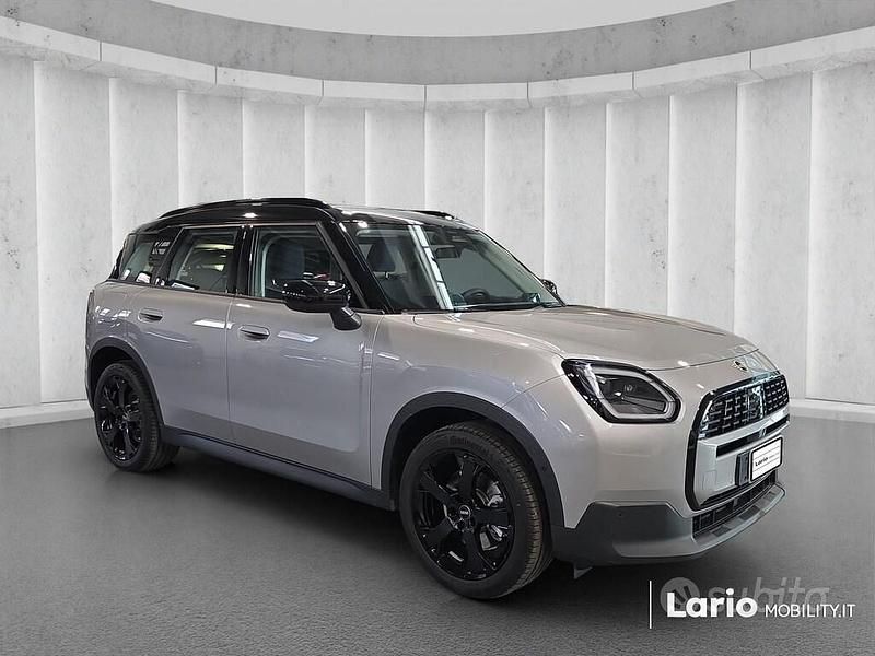 Usata Mini Countryman Classic 170 CV (125 kW) 2025 Argento SUV