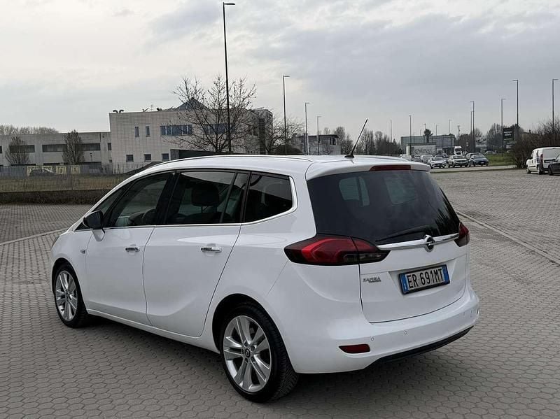 Usata Opel Zafira Tourer Cosmo 140 CV (102 kW) 2013 Other Monovolume