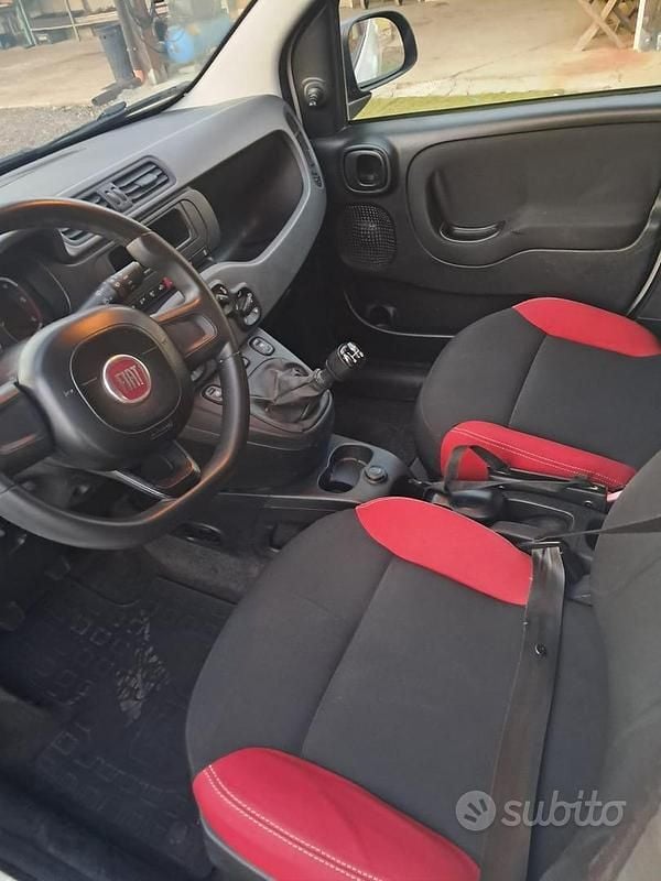 Usata Fiat Panda 4x4 80 CV (58 kW) 2017 Bianco Utilitaria