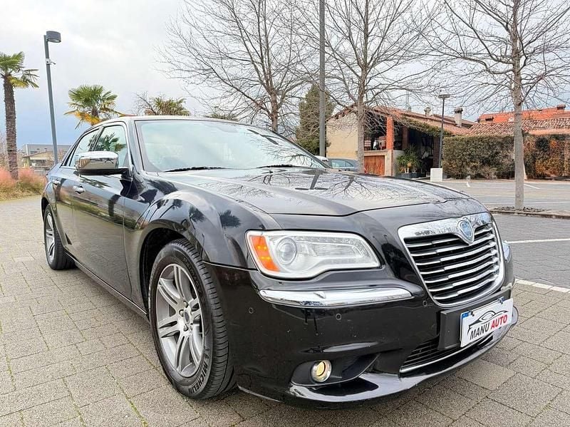 Usata Lancia Thema Platinum 239 CV (175 kW) 2012 Other Berlina