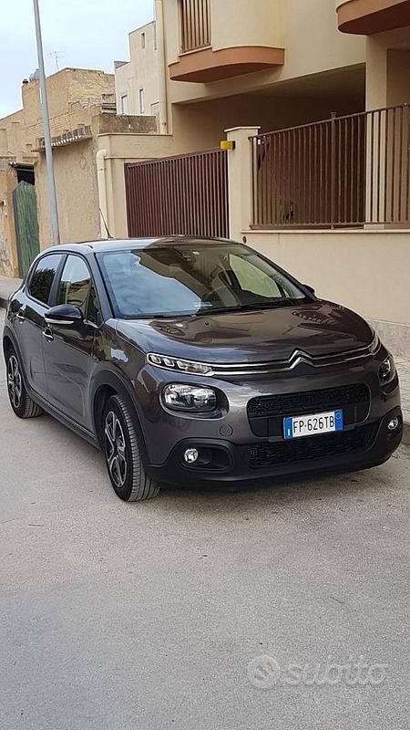 Usata Citroën C3 102 CV (75 kW) 2018 Grigio Berlina