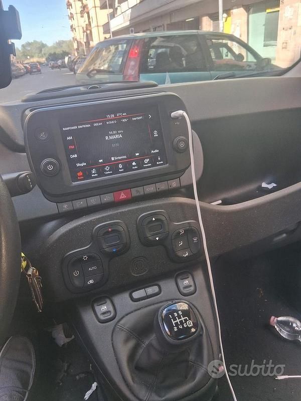 Usata Fiat Panda Cross Cross 69 CV (50 kW) 2022 Utilitaria