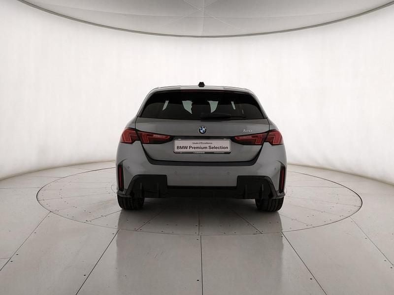 Usata BMW 120 M Sport 170 CV (125 kW) 2024 Grigio Utilitaria