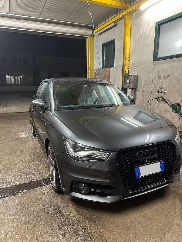 Usata Audi A1 S-Line 143 CV (105 kW) 2015 Grigio Berlina