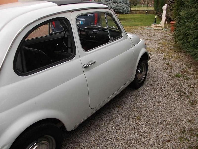 Usata Fiat 500 Lusso 18 CV (13 kW) 1972 Bianco Utilitaria