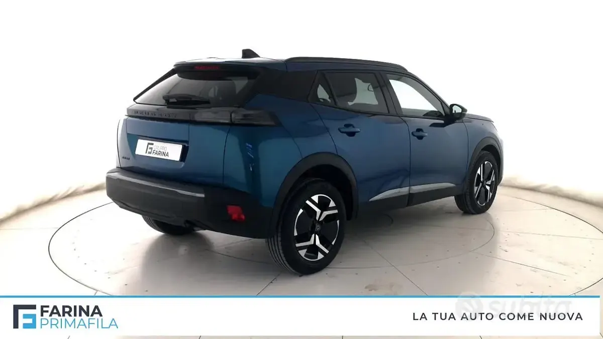 Occasion Peugeot 2008 Allure 101 ch (74 kW) 2025 Bleue SUV