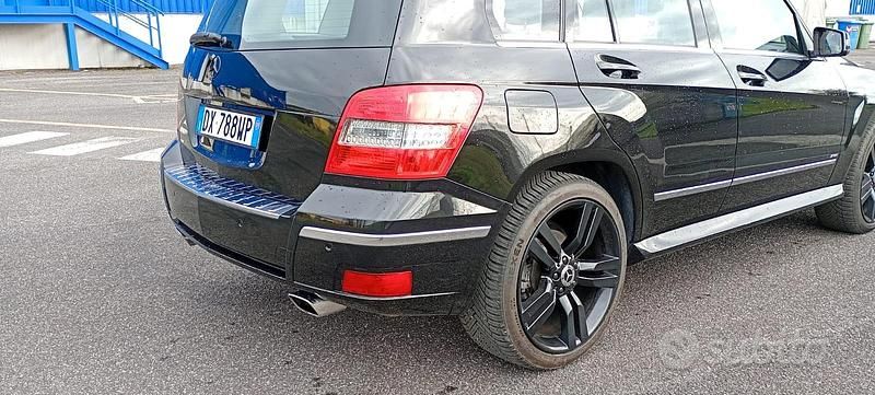 Usata Mercedes GLK320 231 CV (169 kW) 2009 Nero SUV