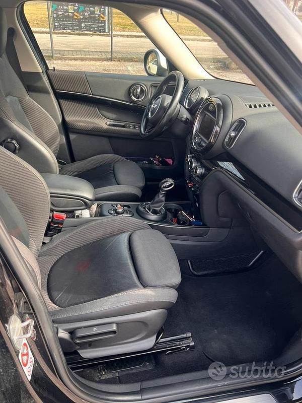 Occasion Mini Cooper D 2018 Noir Citadine