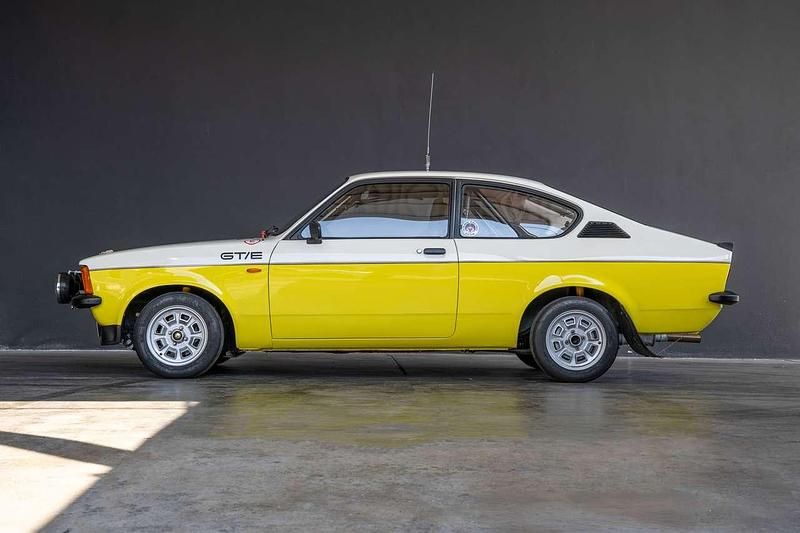 Usata Opel Kadett 116 CV (85 kW) 1978 Bianco Coupé