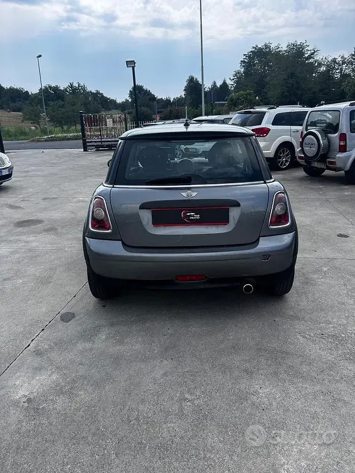 Usata Mini One D 90 CV (66 kW) 2010 Grigio Utilitaria