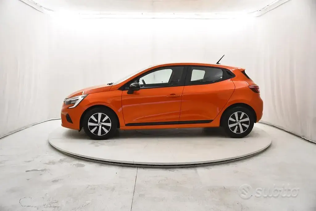 Usata Renault Clio V Equilibre 90 CV (66 kW) 2023 Giallo Berlina