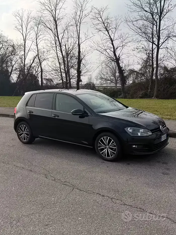 Usata VW Golf VII 105 CV (77 kW) 2015 Nero Berlina